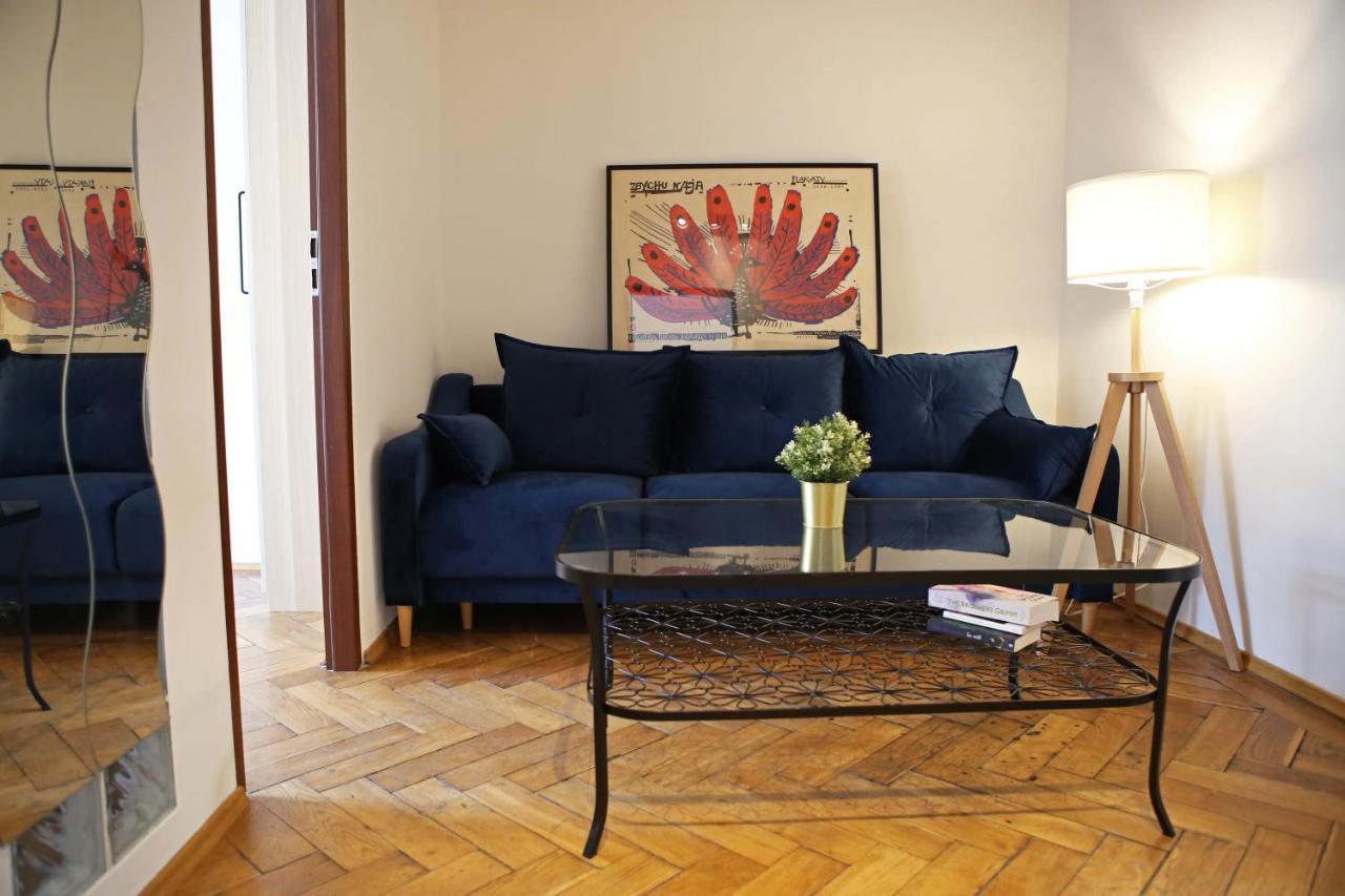 Classic Apartments Pilsudskiego Street Красков Екстериор снимка