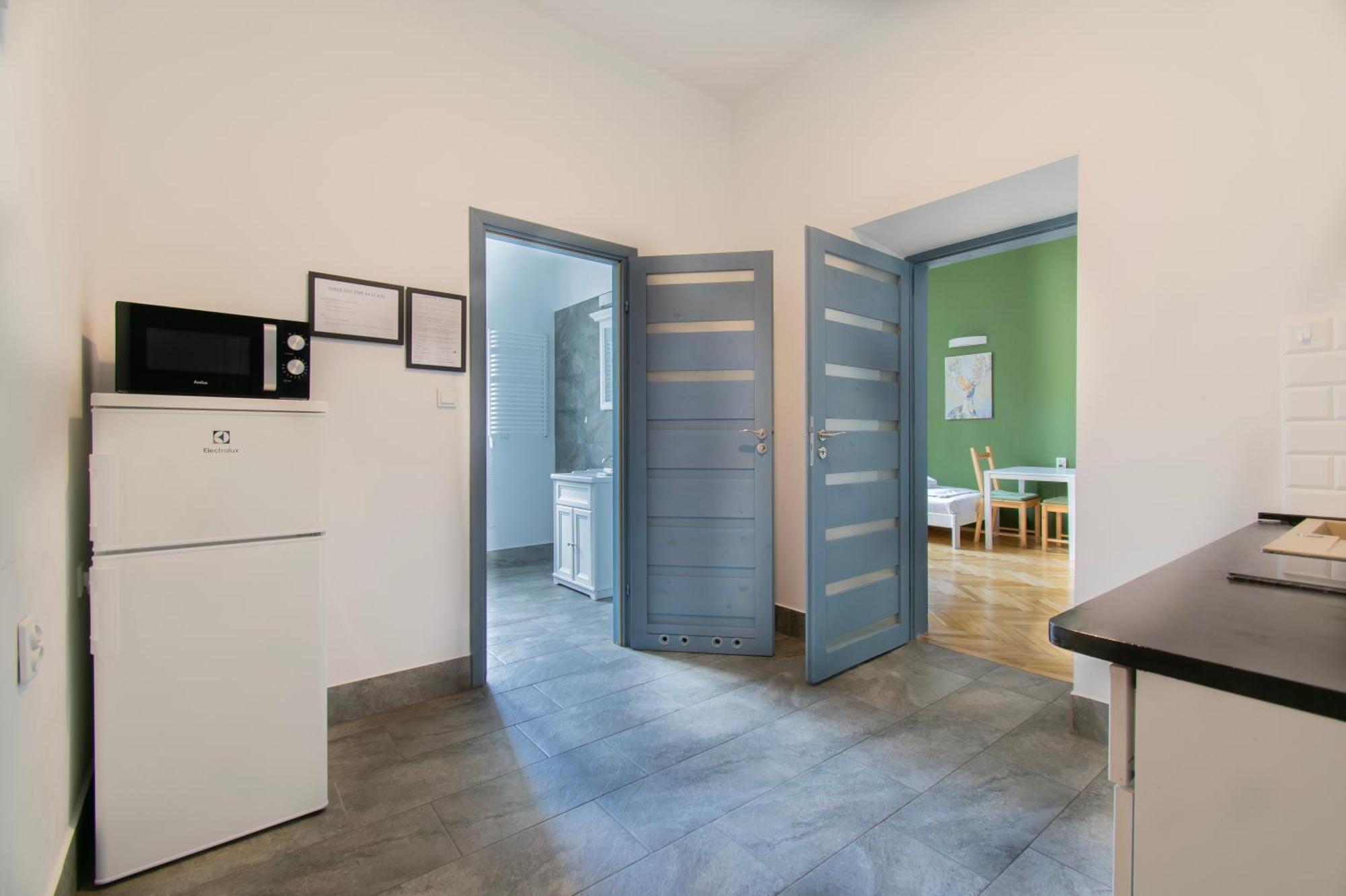 Classic Apartments Pilsudskiego Street Красков Екстериор снимка