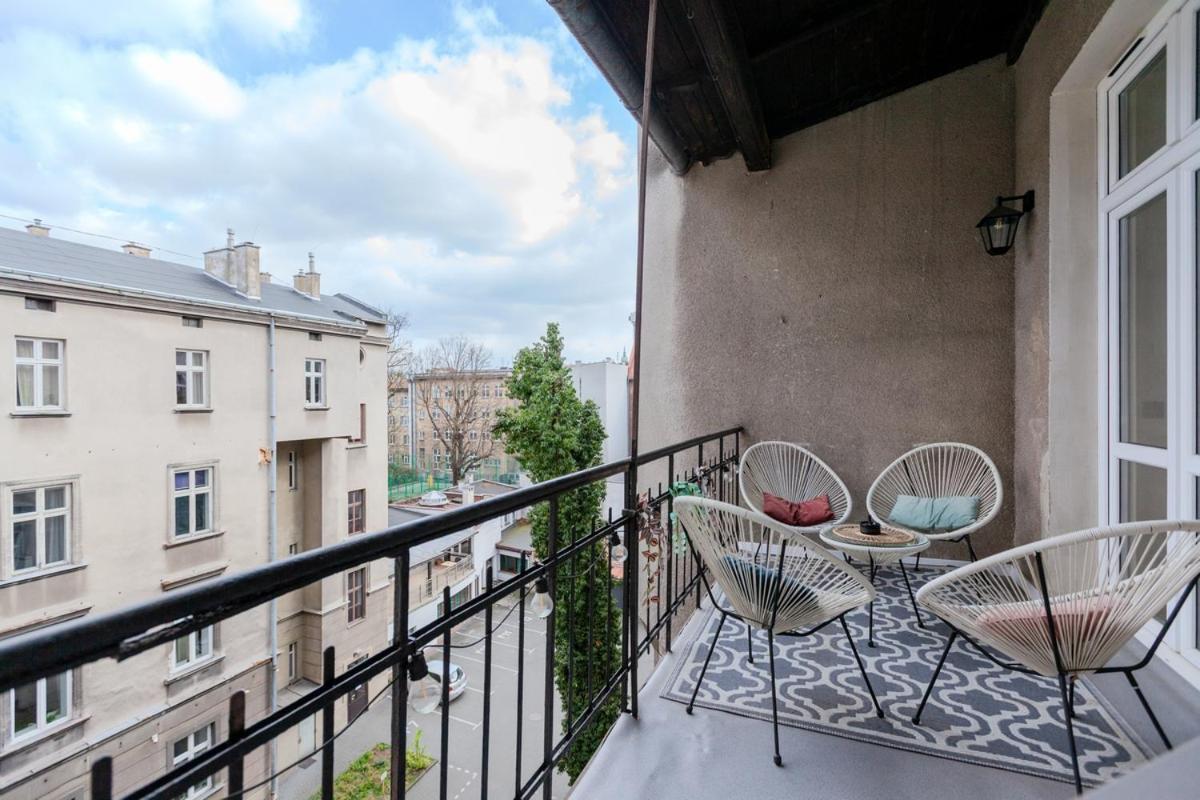 Classic Apartments Pilsudskiego Street Красков Екстериор снимка